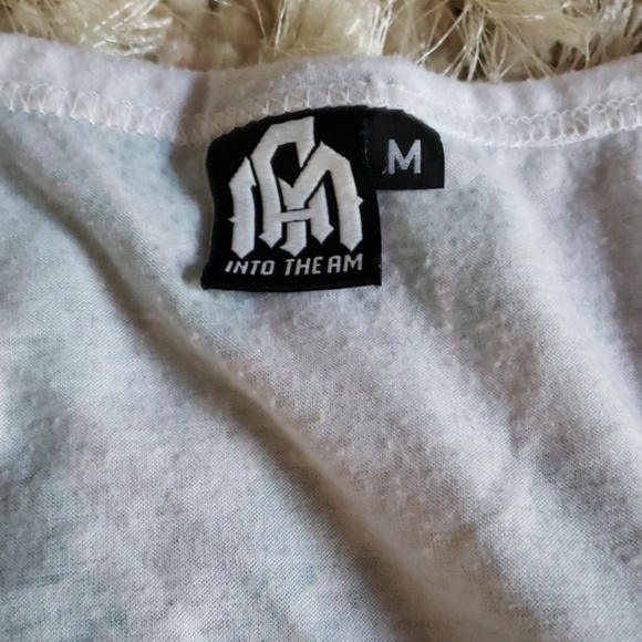 Into the am tank top - Picture 2 of 3